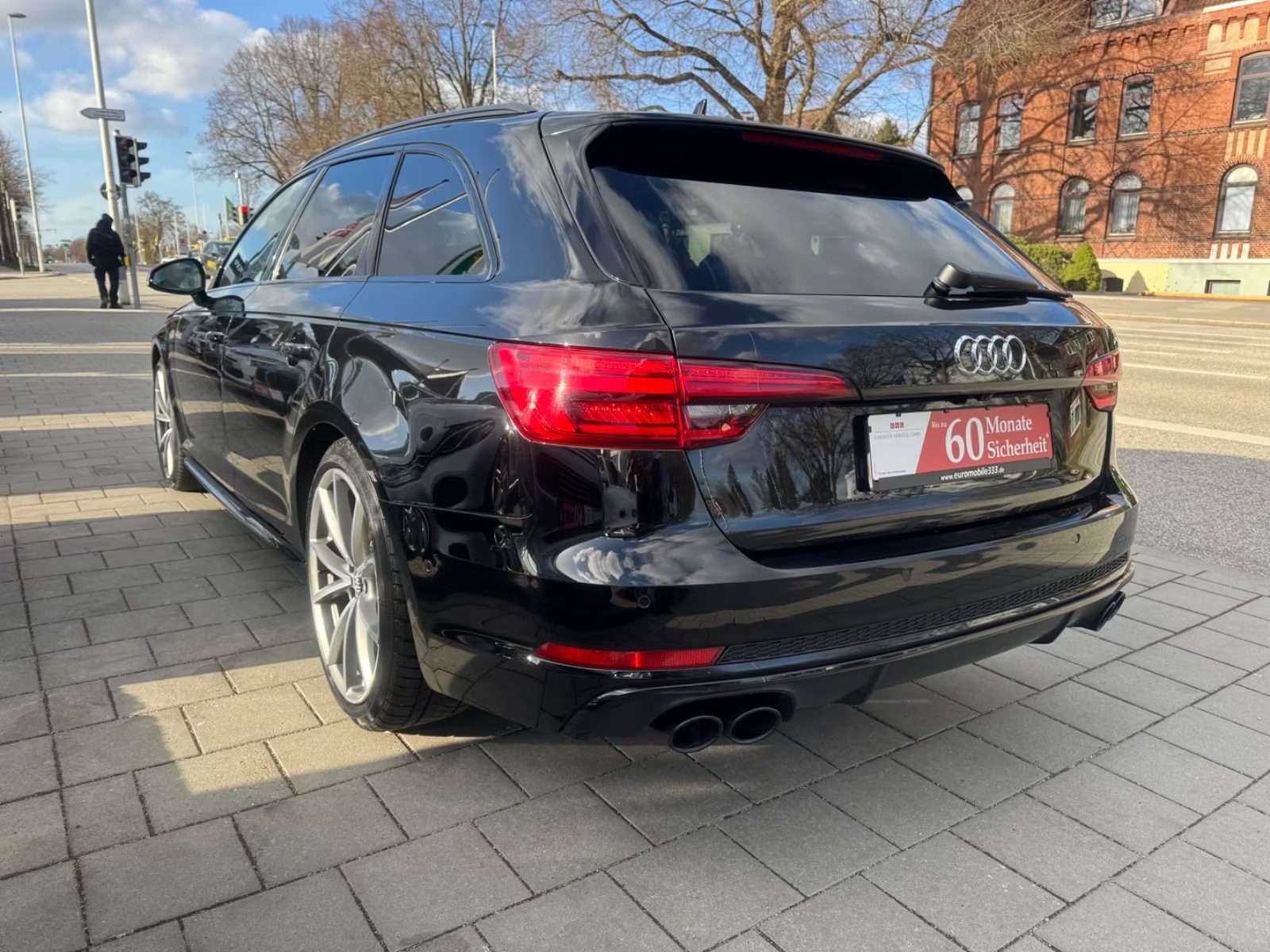 Audi S4 – Bild 8