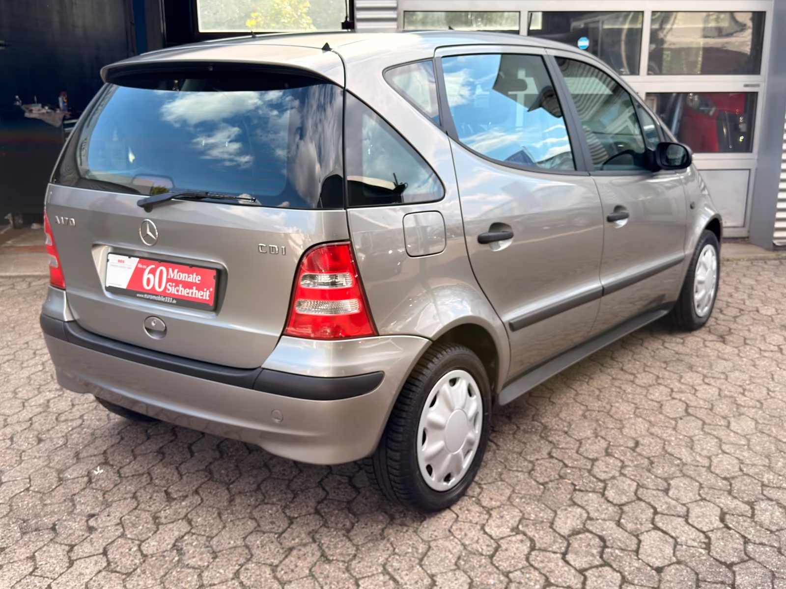 Mercedes-Benz A 170 – Bild 7