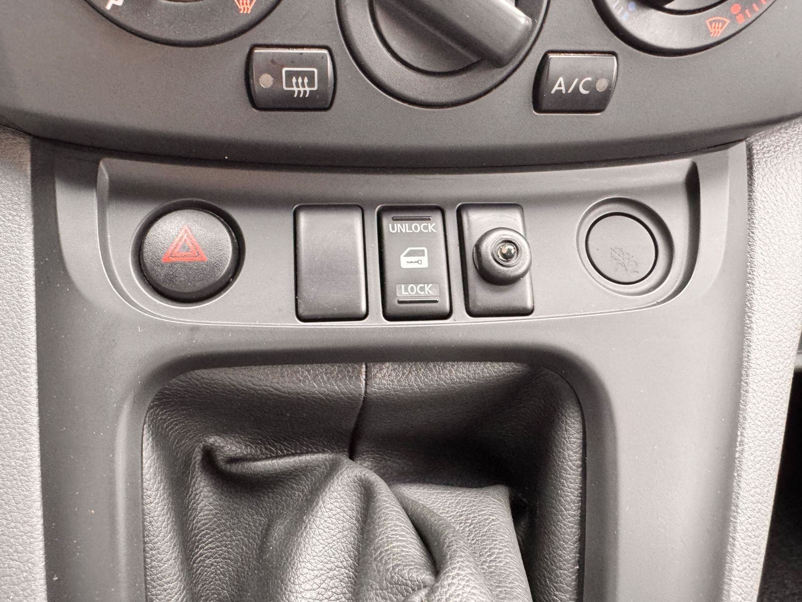 Nissan NV200 – Foto 22