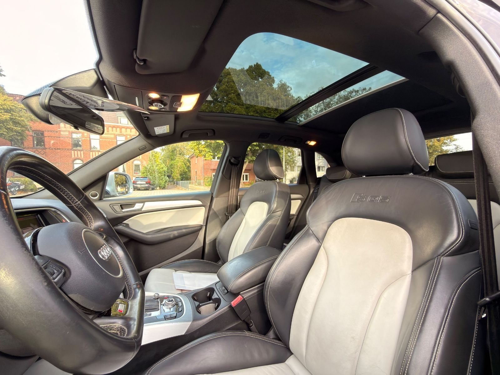 Audi SQ5 – Foto 25
