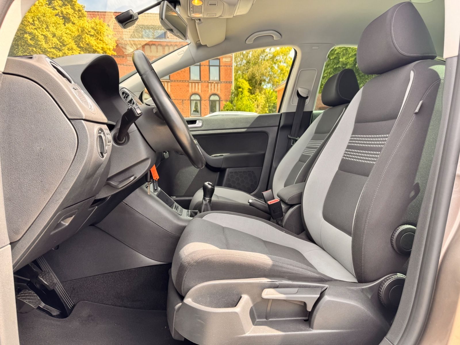 Volkswagen Golf – Bild 8