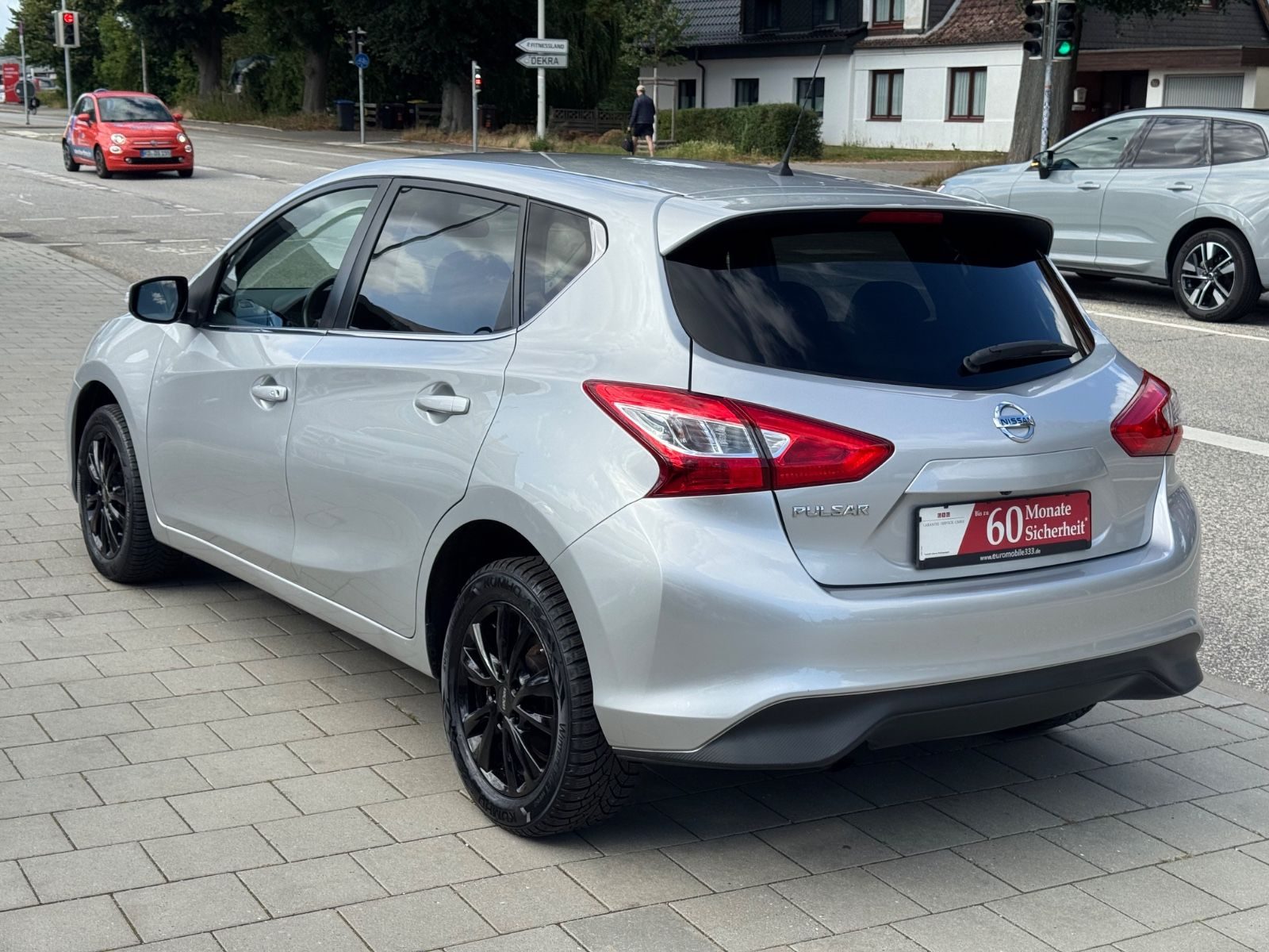 Nissan Pulsar – Bild 5