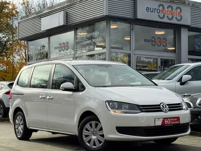 Volkswagen Sharan · 3-ZonenKlimaAut. · Tempomat · 7-Sitzer
