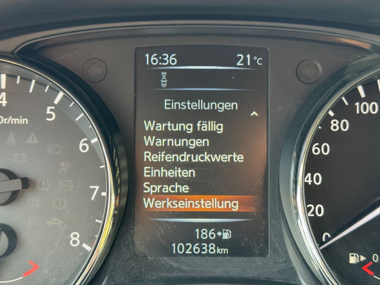 Nissan Pulsar – Bild 24