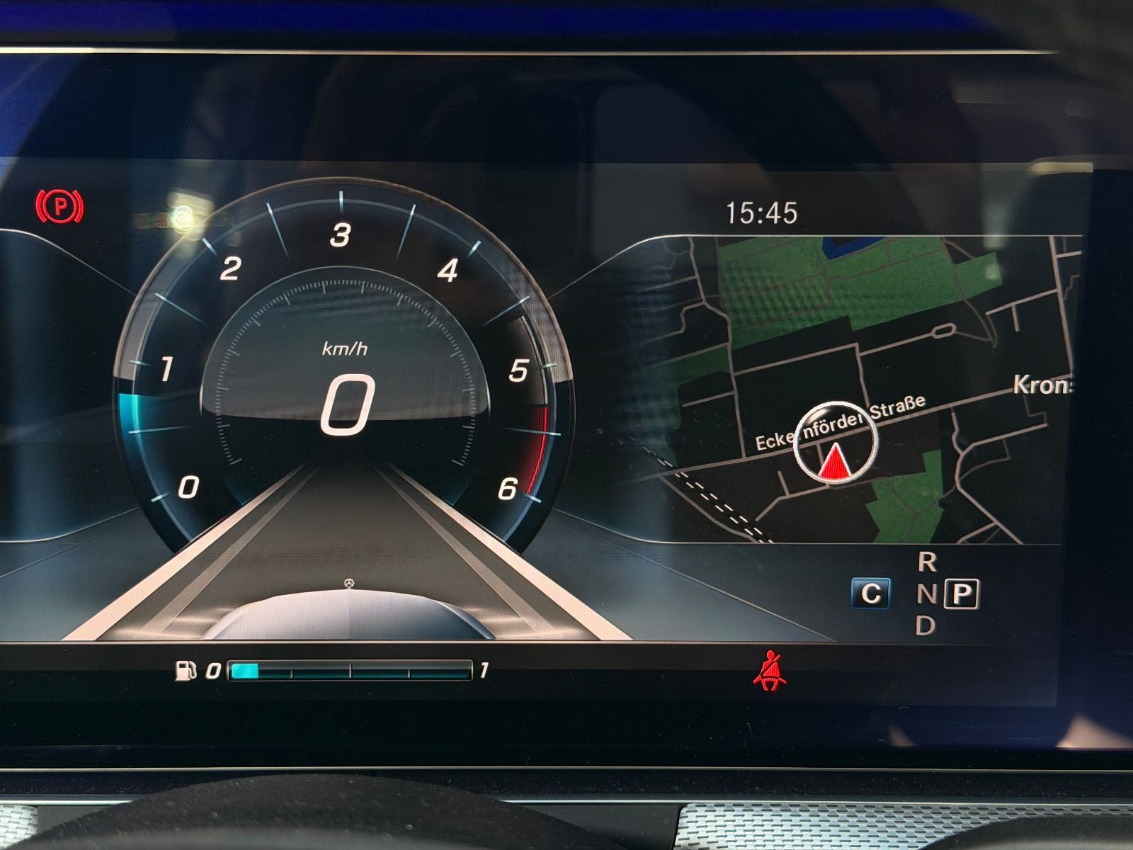 Mercedes-Benz E 220 – Bild 28