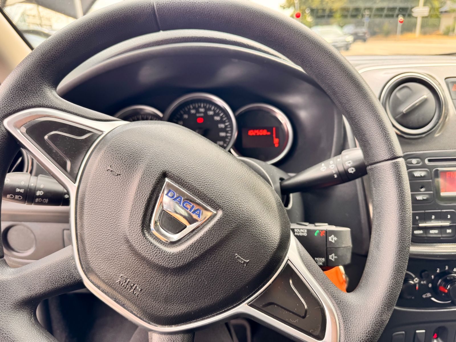 Dacia Sandero – Bild 12