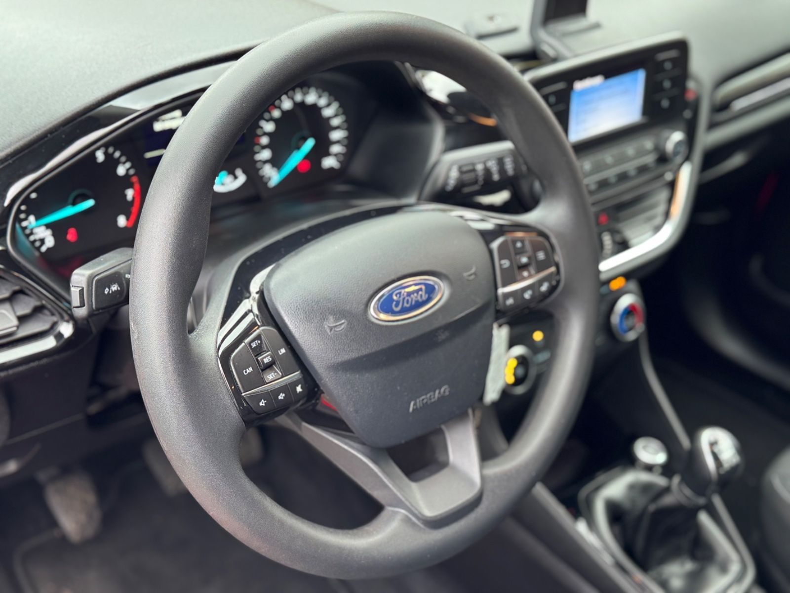 Ford Fiesta – Foto 10