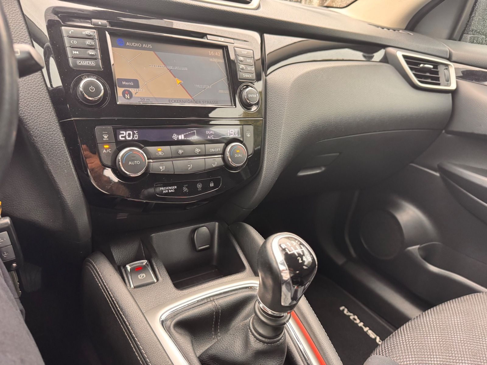 Nissan Qashqai – Foto 18