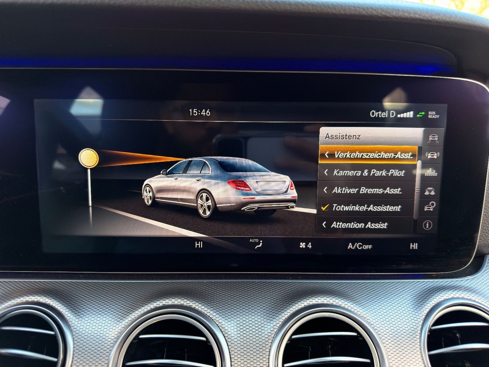 Mercedes-Benz E 220 – Bild 23