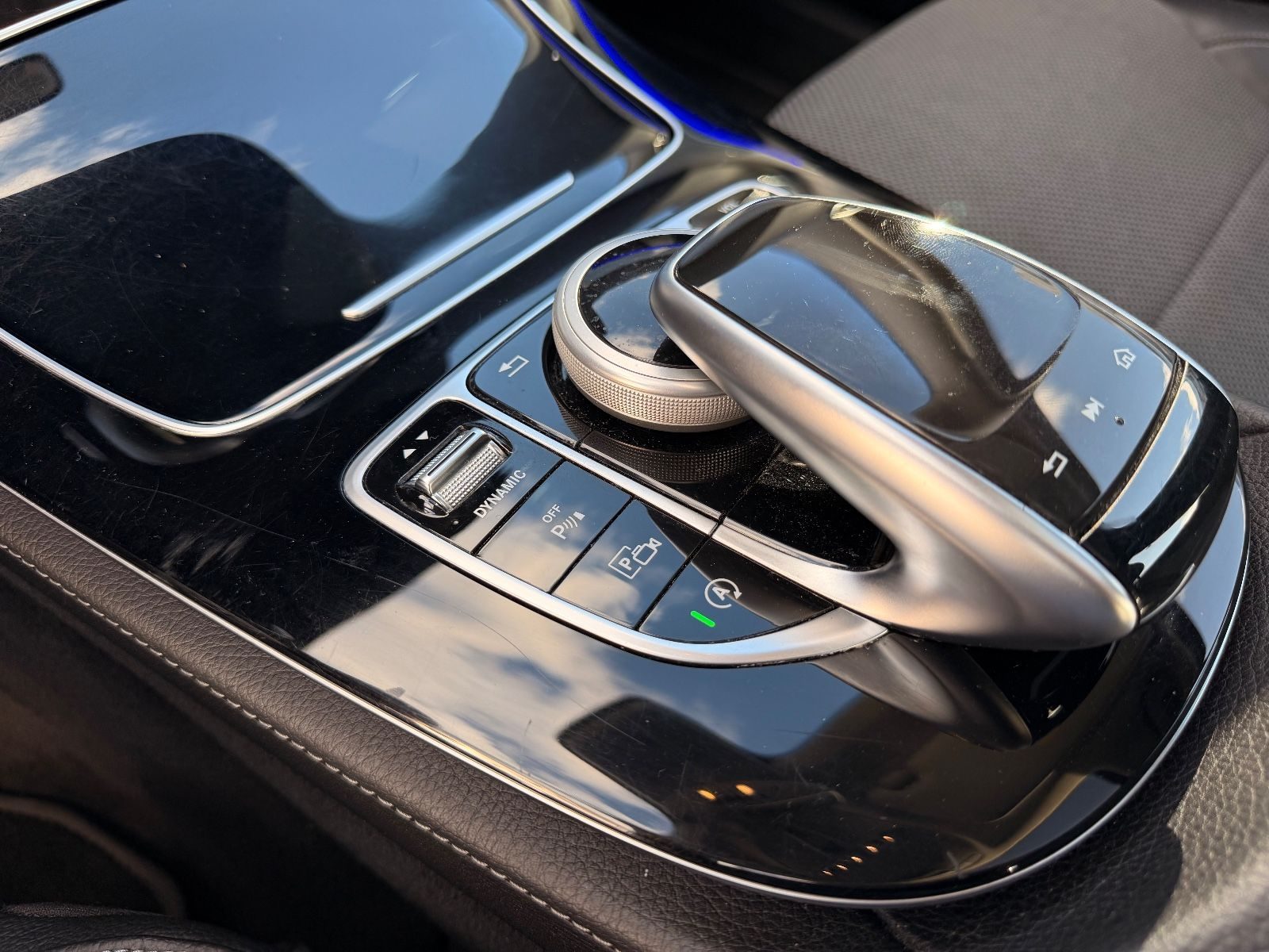 Mercedes-Benz E 220 – Bild 30