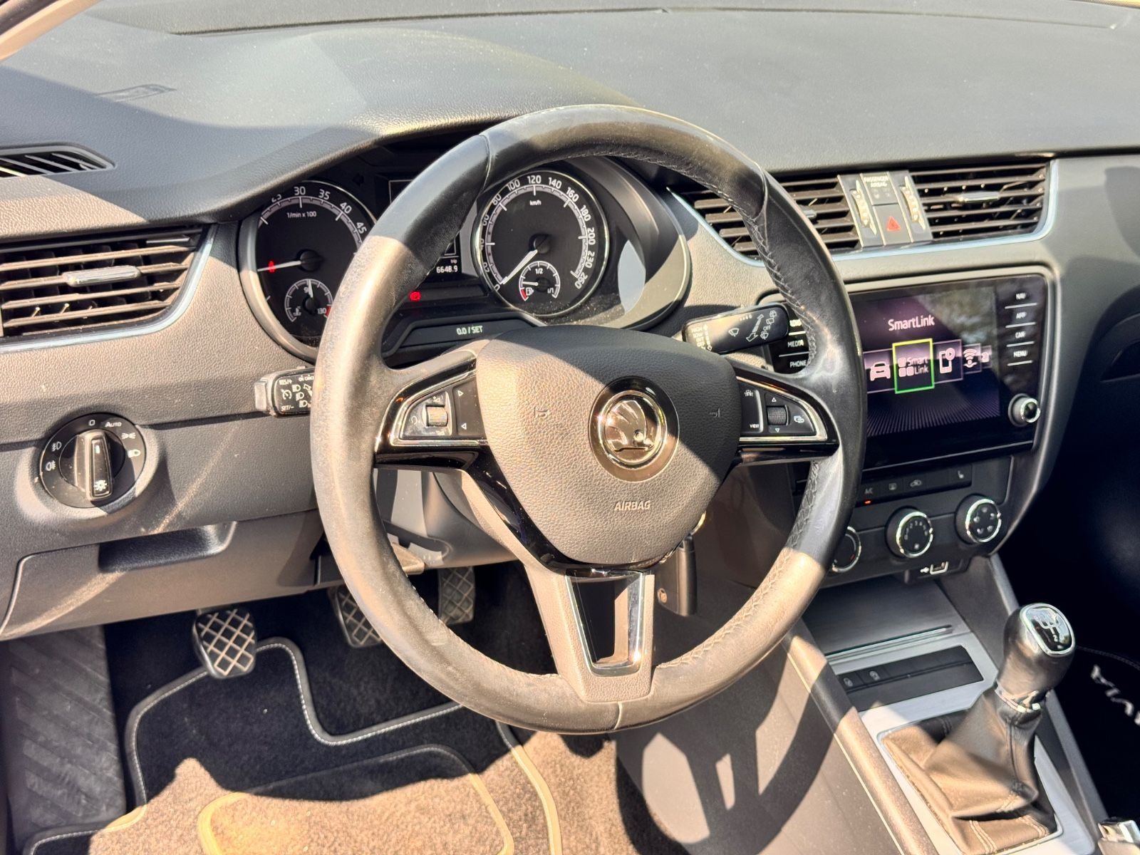 Škoda Octavia – Foto 31