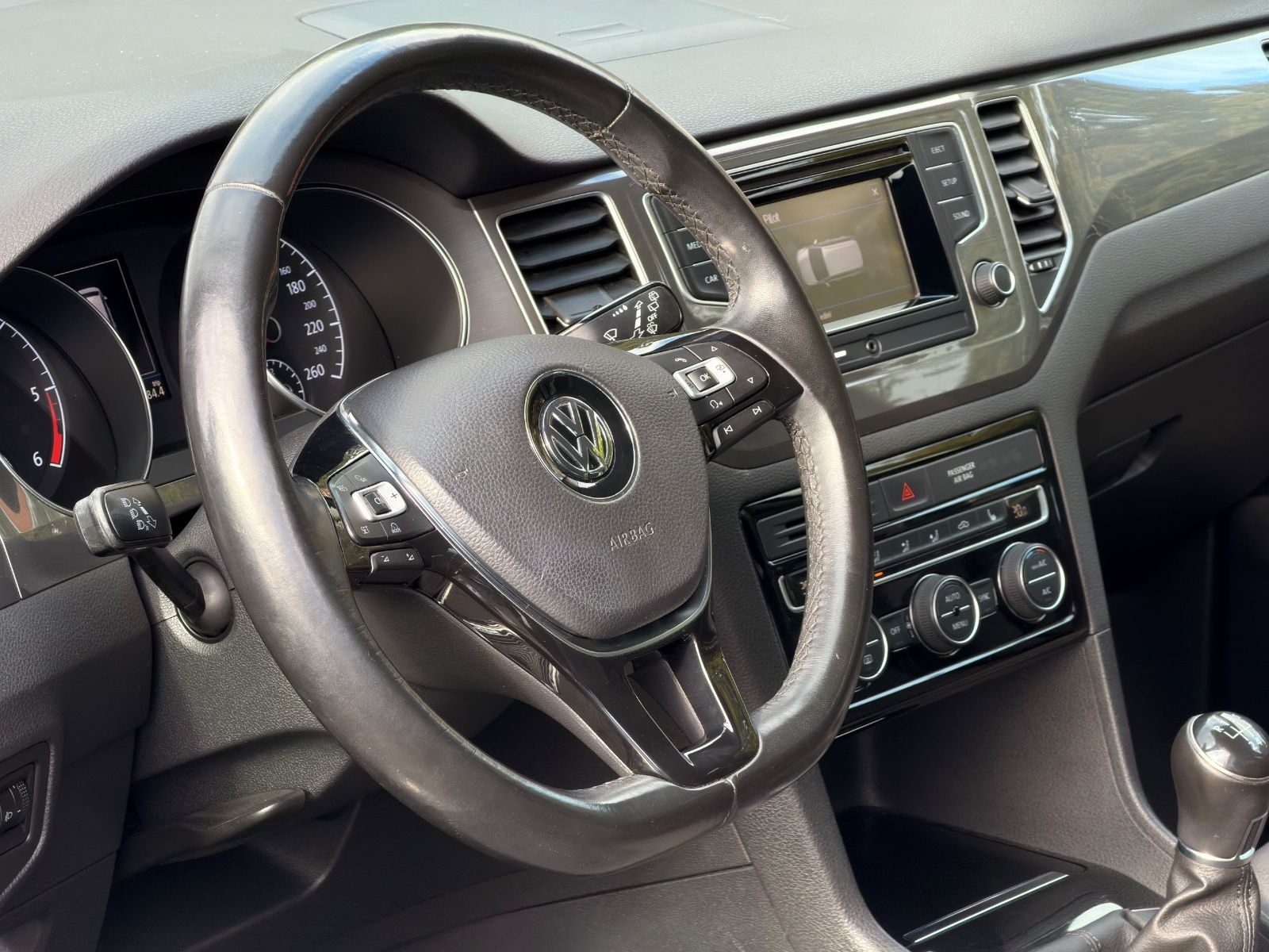 Volkswagen Golf – Bild 12