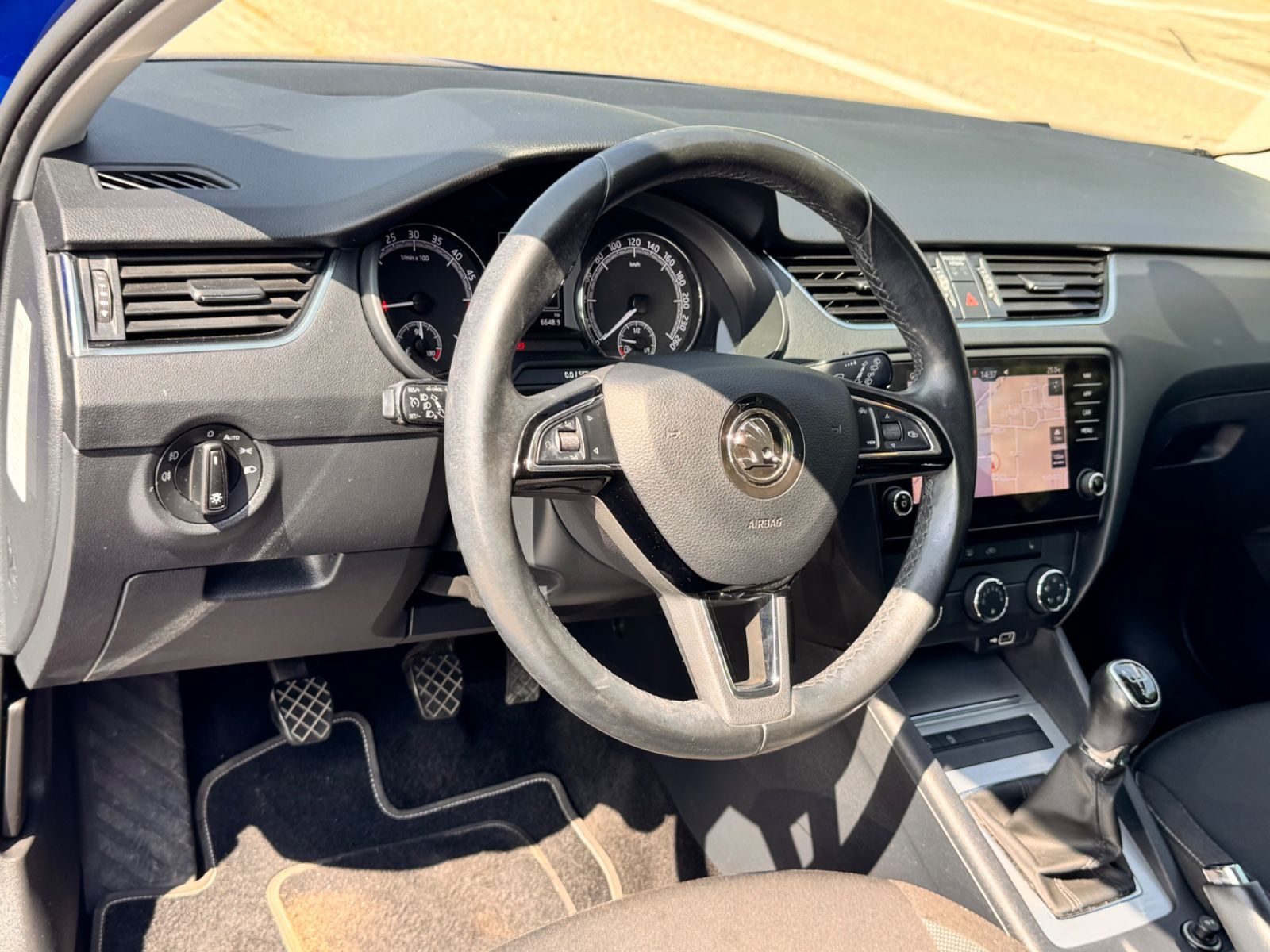 Škoda Octavia – Foto 11