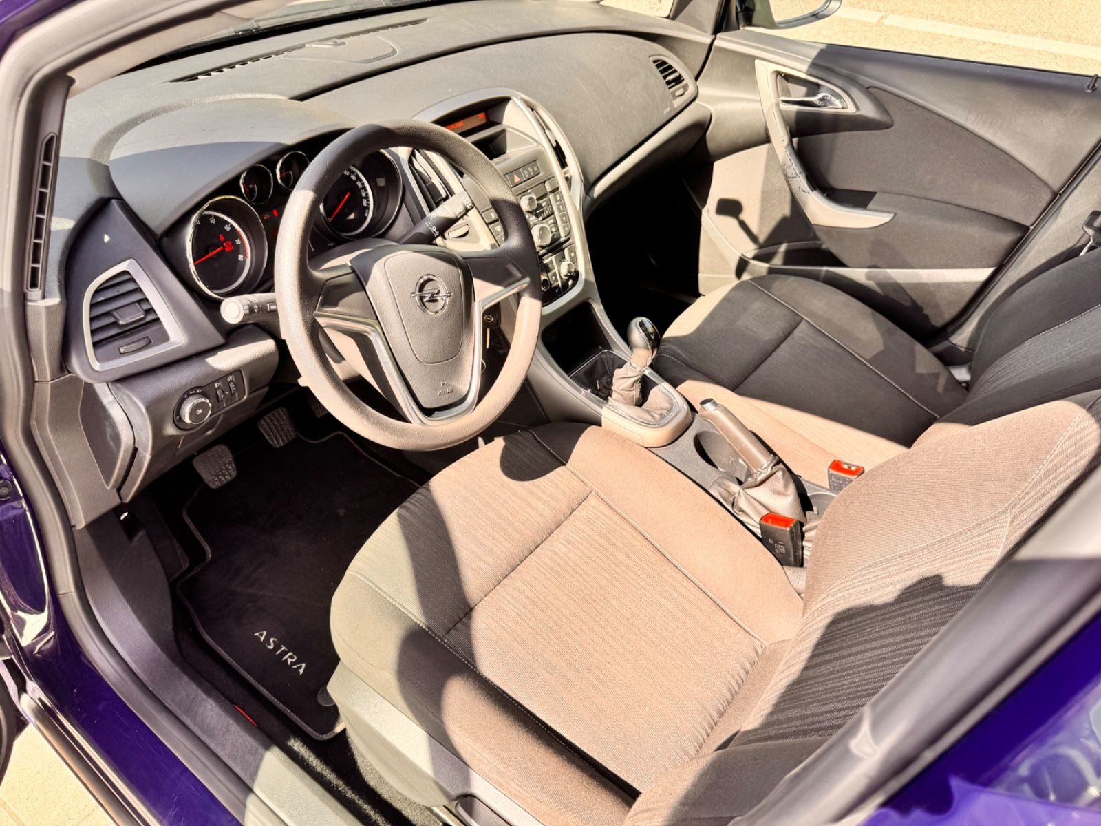 Opel Astra – Foto 8