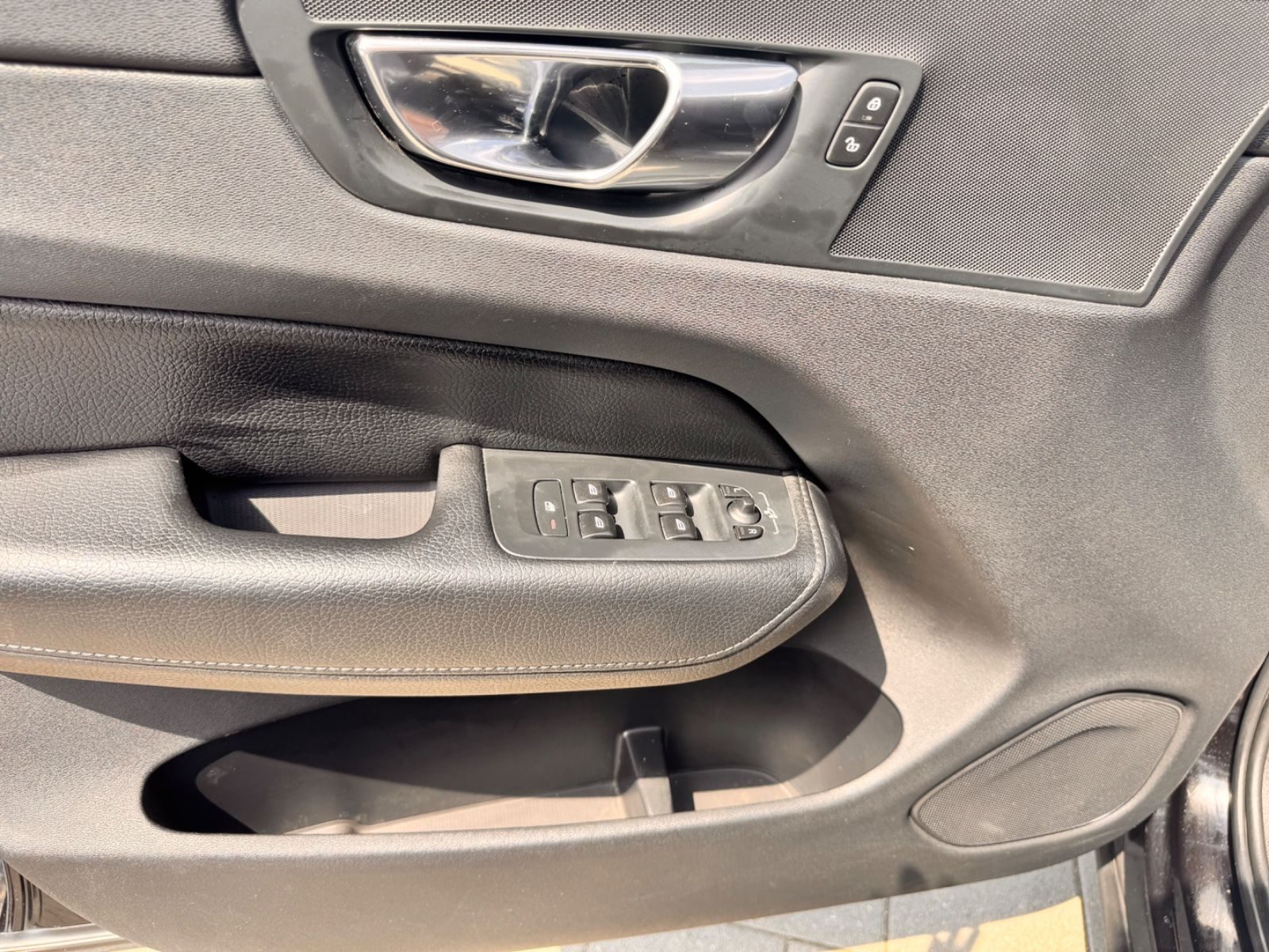 Volvo XC60 – Foto 8