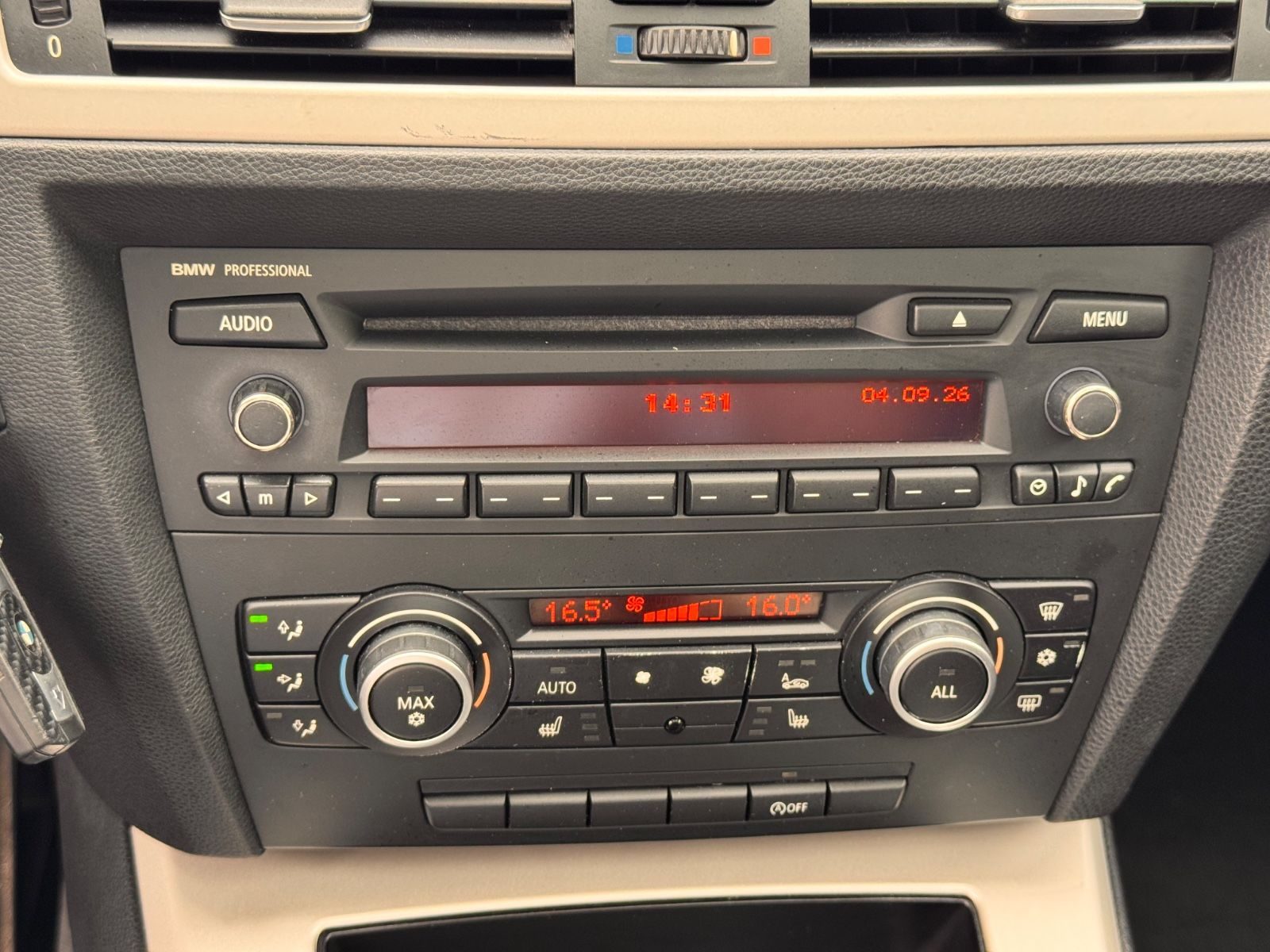 BMW 318 – Foto 16
