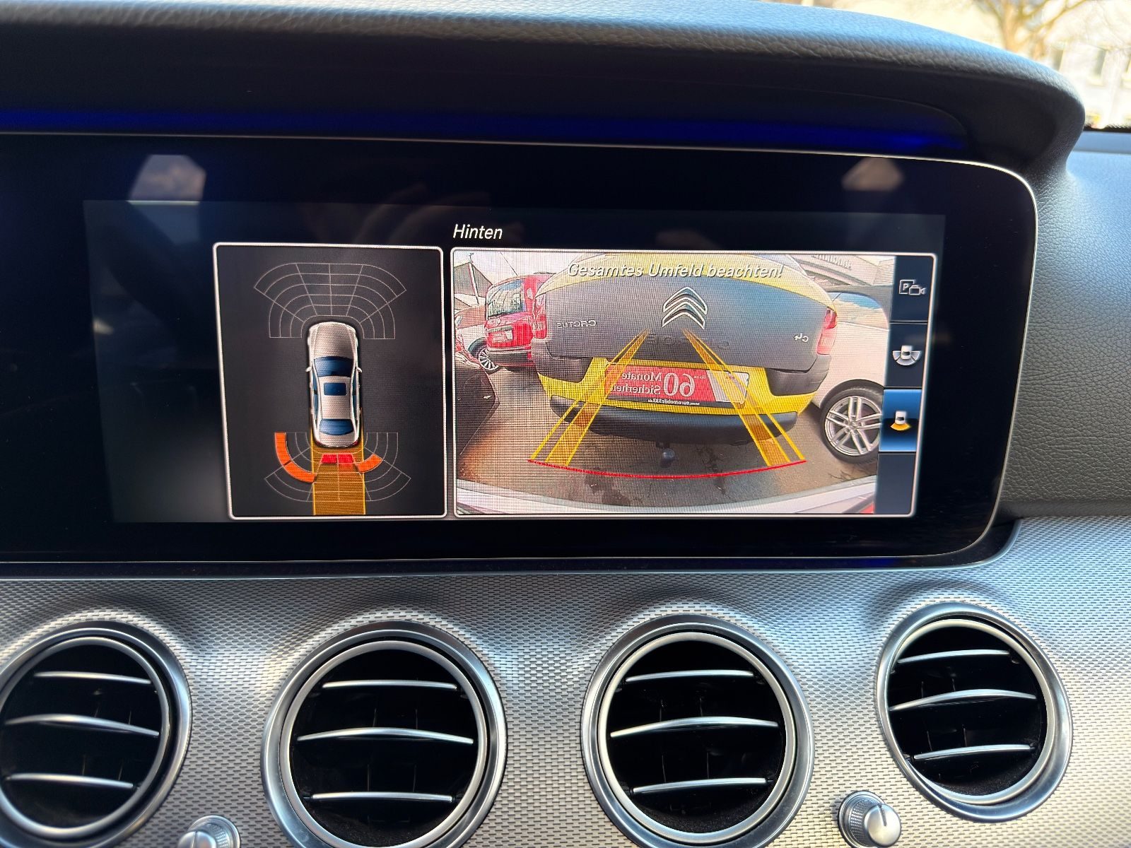 Mercedes-Benz E 220 – Bild 11