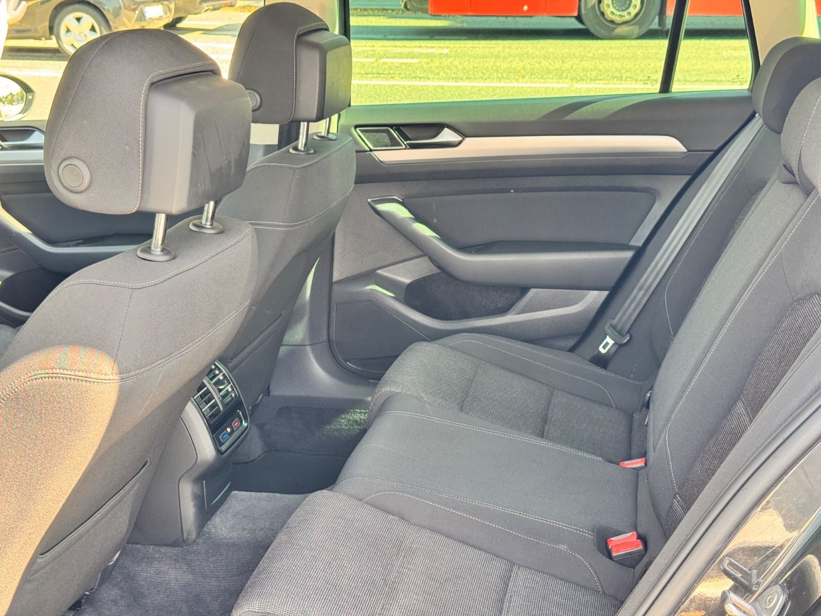 Volkswagen Passat Variant – Foto 24