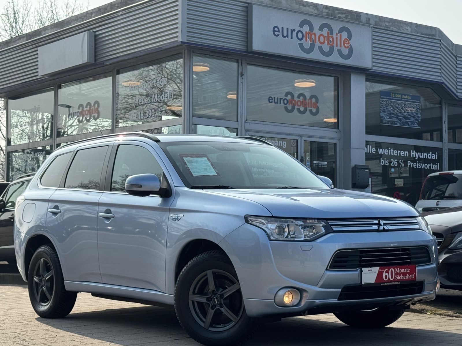 Mitsubishi Outlander – Bild 1