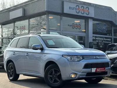 Mitsubishi Outlander · Temp · ECO · Hybrid · Navi · 2-Z.Klimaaut