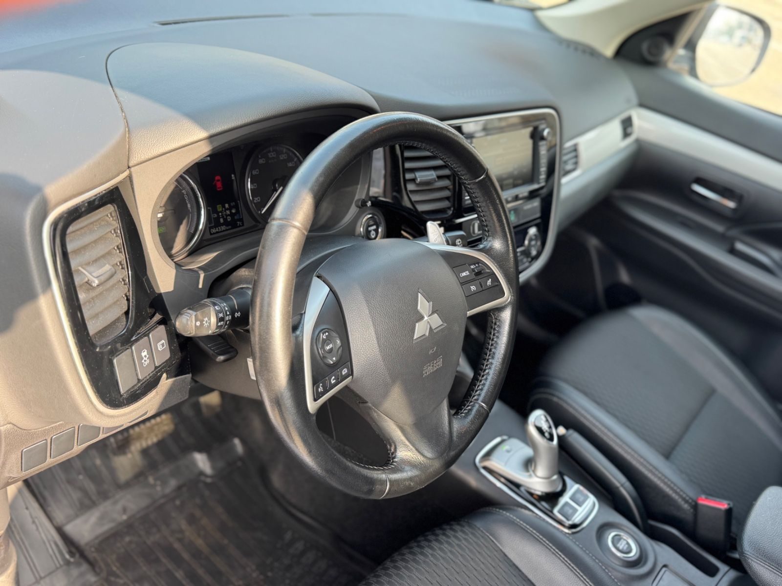 Mitsubishi Outlander – Bild 10