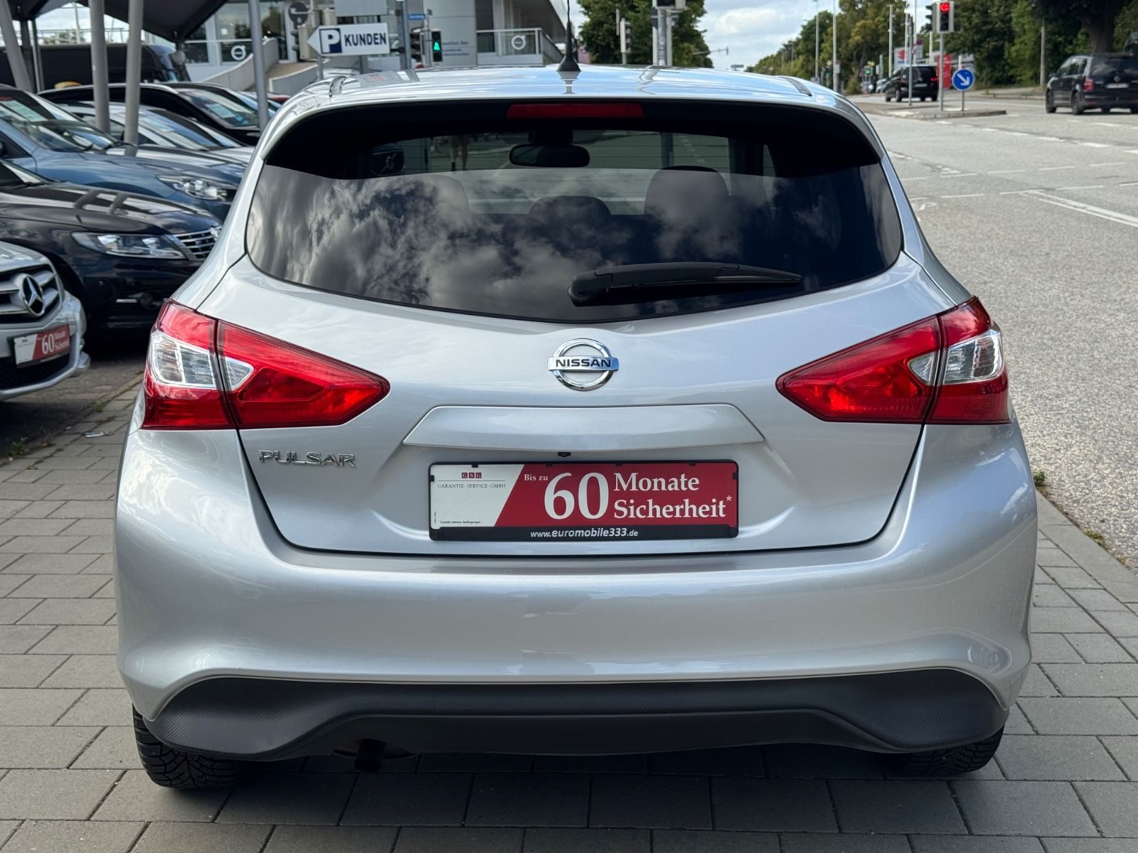 Nissan Pulsar – Bild 6