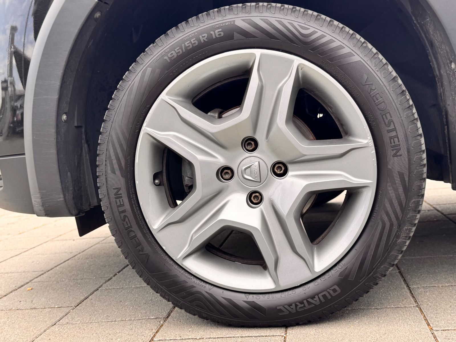 Dacia Sandero – Bild 17
