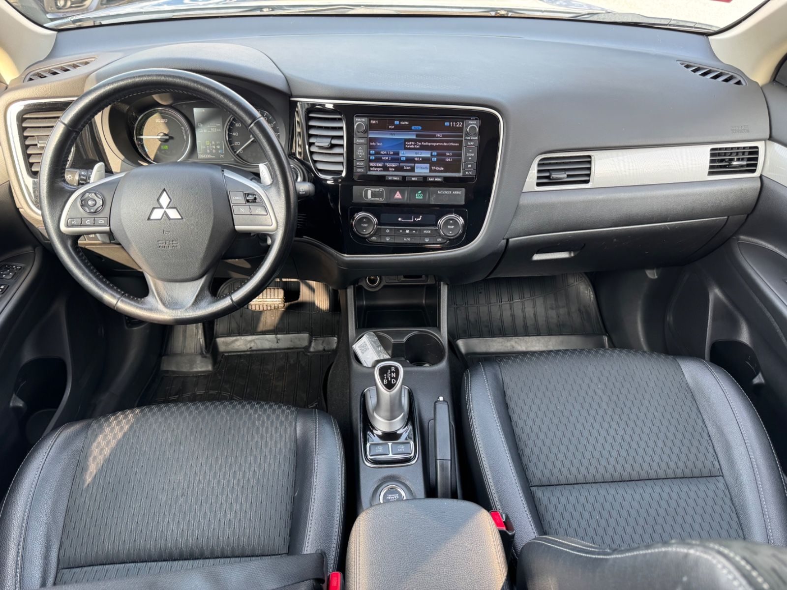 Mitsubishi Outlander – Bild 11