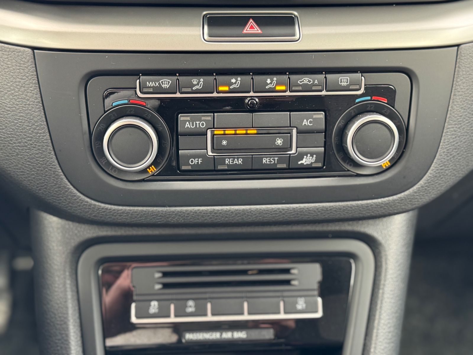 Volkswagen Sharan – Foto 15
